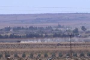 Sınıra askeri sevkiyat