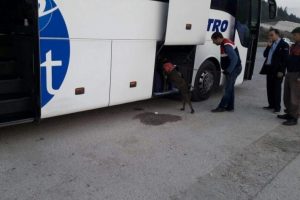 Bursa jandarması binlerce aranan su&ccedil;luyu yakaladı