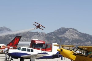 Akrobasi pilotları hayran bıraktı