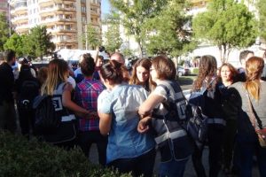 Eğitim-Sen'lilere m&uuml;dahale: 17 g&ouml;zaltı
