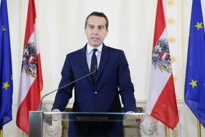 Kern: "Biz Avrupa'ya kimin geldiğini bilmek istiyoruz"