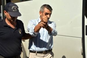 &Uuml;nl&uuml; tatlıcı tutuklandı