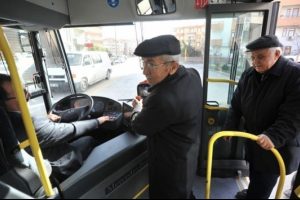 Belediyelere '65 yaş' uyarısı