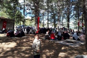 Bursa'da Ana Sultan hayrına b&uuml;y&uuml;k ilgi