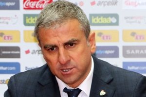 Hamzaoğlu: "Taraftar galibiyete b&uuml;y&uuml;k katkı yaptı"