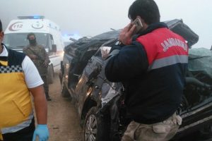 Trabzon'da feci kaza: 2 &ouml;l&uuml;