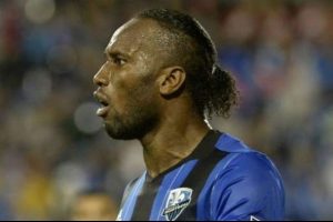 Taraftarlar Drogba'nın sabrını taşırdı!