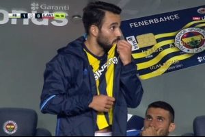 Volkan Şen trib&uuml;nleri isyan ettirdi
