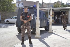 Siverek'te silahlı saldırıya uğrayan kişi ağır yaralandı