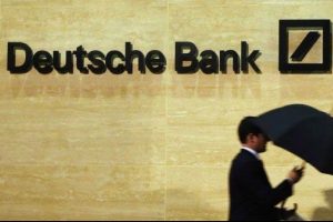 Deutsche Bank hisseleri tarihi d&uuml;ş&uuml;k seviyede