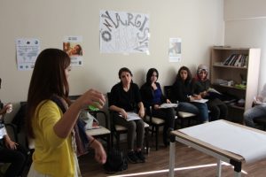 Bursa Nil&uuml;fer Gen&ccedil;lik Ofisi'nden insan hakları eğitimi