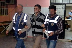 Adana'da FET&Ouml; operasyonu: 27 g&ouml;zaltı