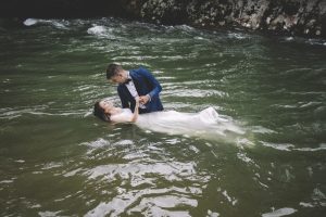 Dereler d&uuml;ğ&uuml;n fotoğraflarına dekor oldu