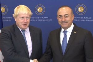 &Ccedil;avuşoğlu İngiliz mevkidaşıyla bir araya geldi