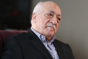 FET&Ouml;'n&uuml;n imamlarının maaşları dudak u&ccedil;uklattı
