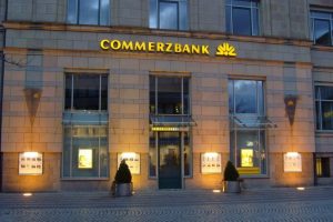 Alman Commerzbank'daki tasarruf planı 9 bin kişinin işine mal olabilir