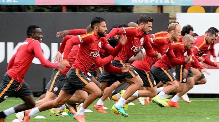 Riekerink'ten defans oyuncularına uyarı