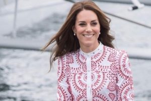 Prenses Kate Middleton'ın 15 bin liralık elbisesi