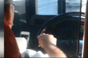 Metrob&uuml;s direksiyonunda seyir halinde sosyal medya takibi!