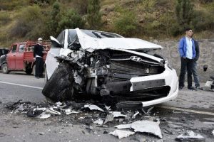 G&uuml;m&uuml;şhane'de trafik kazası: 1 yaralı