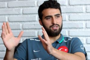 Terim'in g&ouml;zdesi Hayrullah Adanaspor'da 3. kaleci