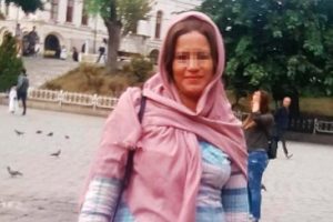 İranlı 3 aylık hamile, trafik kontrolu sırasında d&uuml;ş&uuml;k yaptı