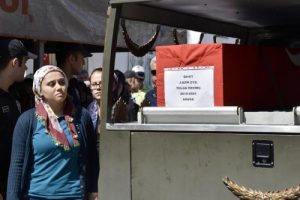 Şehit Jandarma Uzman &Ccedil;avuş Tolga &Ouml;zdin&ccedil;, toprağa verildi