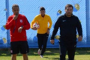 Balıkesirspor'da y&ouml;netim teknik heyet konusunda ikiye b&ouml;l&uuml;nd&uuml;