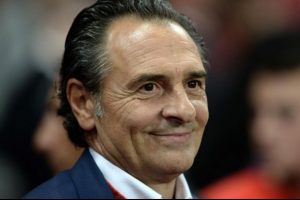 Prandelli dev kul&uuml;b&uuml;n başına ge&ccedil;iyor