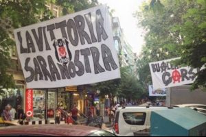 Beşiktaş'tan Kiev'e İtalyanca pankart!