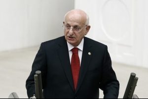 TBMM Başkanı Kahraman'dan "Atat&uuml;rk tablosu" a&ccedil;ıklaması