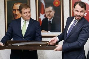 Albayrak: 'Kim ne yaparsa yapsın vız gelir tırıs gider'