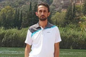 Yastığının altına koyduğu tabanca ateş alan polis hayatını kaybetti