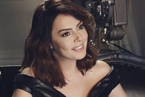 Ebru G&uuml;ndeş'ten 35 bin lira zam!