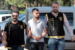 5 yıldır ka&ccedil;an tecav&uuml;z sanığı markette yakalandı