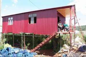 Akdenizli &ccedil;ift&ccedil;iden Karadenizli icadı gibi ev