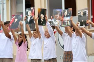 KARGEM'in a&ccedil;ılışında 'Andımız'ı okuyacaklar