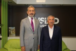 M&Uuml;SİAD Bursa'da fakirlerin veresiye defterlerini silecek