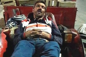 Bursa'da trakt&ouml;rde uyurken resmi &ccedil;ekilen &ccedil;ift&ccedil;i kaza yaptı