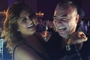 Oktay Kaynarca ile Sibel Can'dan eğlenceli poz