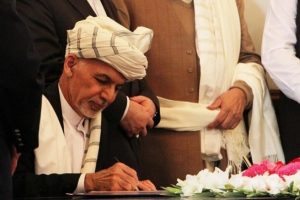 Afganistan Hikmetyar ile barıştı