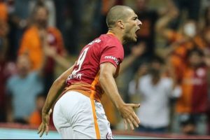 Riekerink, kanat oyuncularına uyarılarda bulundu