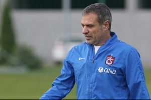 Ersun Yanal'a PFDK'dan 2 ma&ccedil; ceza