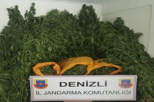 Uyuşturucu operasyonunda 16 g&ouml;zaltı
