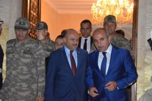 Bakan Işık, Kilis Valisi ile g&ouml;r&uuml;şt&uuml;