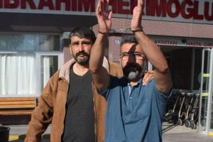 26 akademisyene FET&Ouml; g&ouml;zaltısı