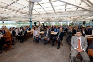 Bursa Osmangazi'den Ankara'ya demokrasi gezisi