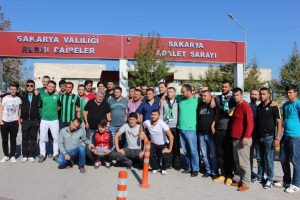 Eskişehirli trib&uuml;n lideri ile CHP'li vekile şok !