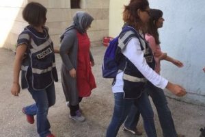 G&uuml;len'in 2 akrabası g&ouml;zaltında