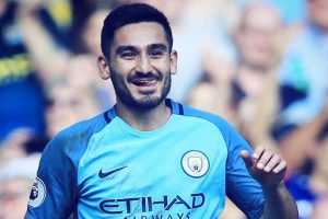 İlkay "sıfırdan başlamak" i&ccedil;in Manchester'ı tercih etti